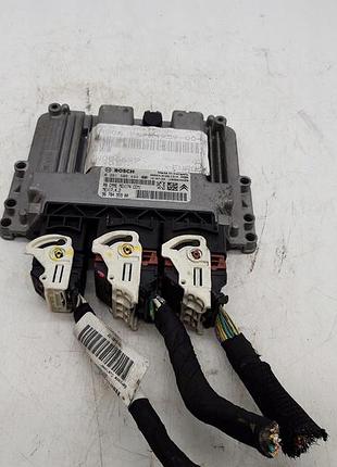 Блок управления двигателем эбу peugeot 208 1.4 vti 9678495980