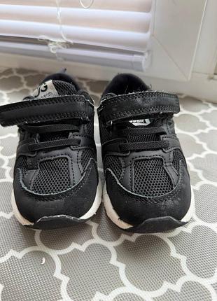 Кросівки adidas 6