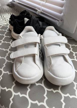 Кросівки adidas 2