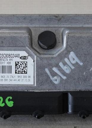 Блок управління двигуном ебу volkswagen 03c906024am