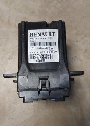 Блок управления двигателем эбу vecu renault premium magnum midlum dxi 7421067823-p01