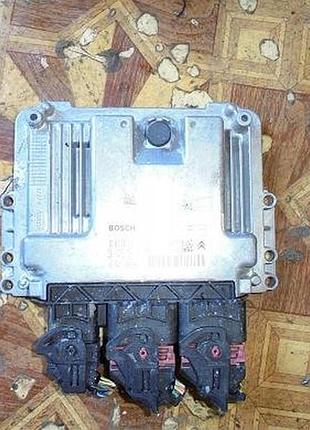 Блок управління двигуном ебу peugeot citroen 0261201505 65832099