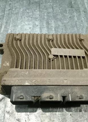 Блок управління двигуном ебу peugeot 206 lift 9661978880 21585768-5