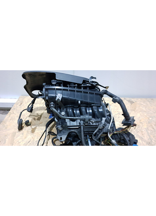 Впускний колектор bmw e90 2.0 5