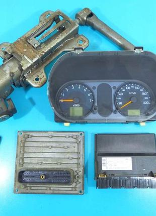 Блок управління двигуном ебу ford fiesta mk6 2u7a-12a650-td 1.4 16v