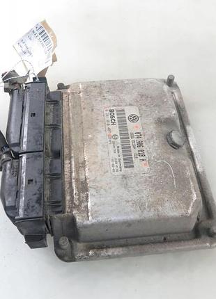 Блок управління двигуном ебу volkswagen lt 28-46 ii 2.5 tdi 074906018h 0281010407