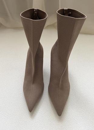Ботильйони zara 36 на підборах 3