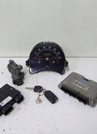 Блок управления двигателем эбу volkswagen audi seat skoda 2.0b 8v 06a906018ab