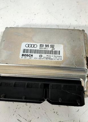 Блок управління двигуном ебу bosch 8e0909557 8e0909552