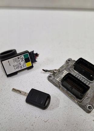 Блок управления двигателем эбу meriva astra 3 iii h 1.4 16v шлейф ключів 55353613