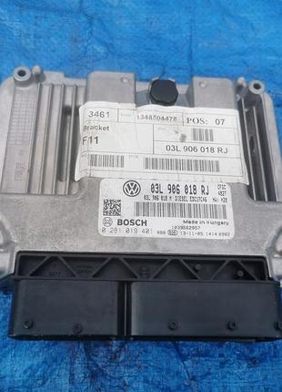 Блок управління двигуном ебу bosch 03l906018rj 0281019401