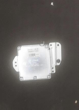 Блок управління двигуном ебу avm 99960-f1000