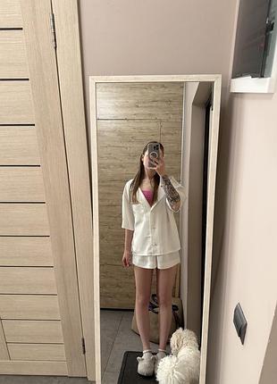 Сатиновий костюм