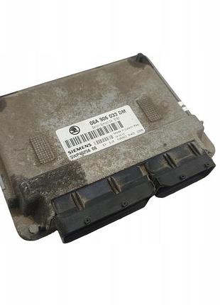 Блок управления двигателем эбу skoda octavia i lift 1.6 8v 102km 06a906033dm