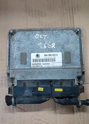 Блок управления двигателем эбу керування двигуном siemens 06a906033k