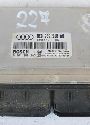 Блок управління двигуном ебу audi a4 1.8 t 8e0909518an 0261208285