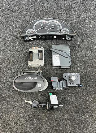 Блок управления двигателем эбу opel corsa c 1039s00393