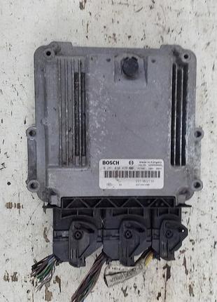 Блок управління двигуном ебу renault clio 1.5dci 0281030439 237102213r