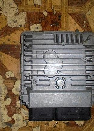 Блок управління двигуном ебу volkswagen 03l906023ld 5wp42918aa 65832099