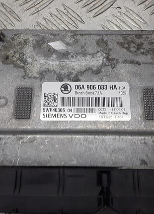 Блок управління двигуном ебу skoda octavia ii 1.6 06a906033ha