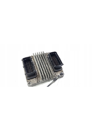 Блок управління двигуном ебу 8972314050 opel astra g
