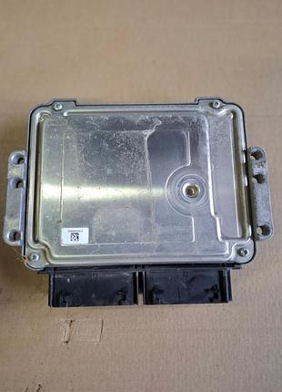 Блок управління двигуном ебу cv6a-12b684-bb ford b-max 2