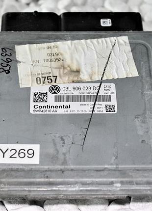 Блок управления двигателем эбу volkswagen 03l906023dq 5wp42810aa