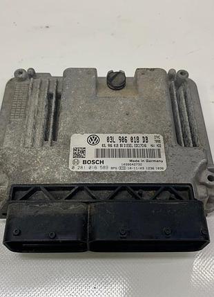 Блок управління двигуном ебу volkswagen skoda seat 03l906018db