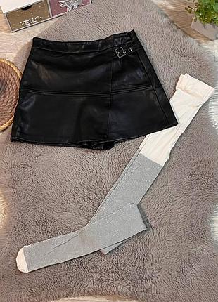 Набор шорты-юбка эко кожа от zara и колготы, состояние идеальное