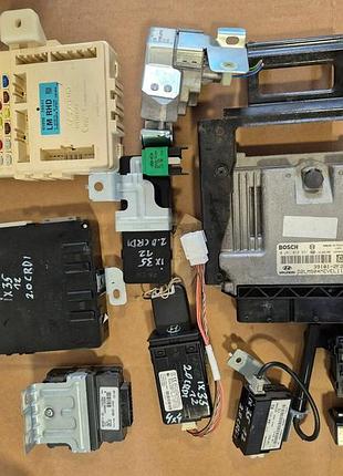Блок управления двигателем эбу hyundai ix35 10-15r 2.0 crdi start kit 39101-2f275 391012f275