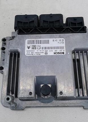 Блок управління двигуном ебу peugeot 207 9664113480 9663193580