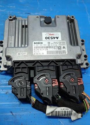 Блок управління двигуном ебу citroen peugeot 9665291180 0261s04009
