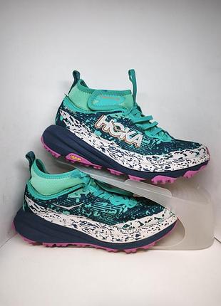 Кросівки жіночі для бігу по пересічній місцевості hoka speedgoat 6 mid gore-tex (1155153- eqm) нові,оригінал