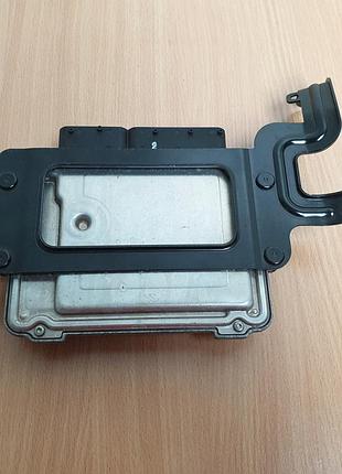 Блок управления двигателем эбу 39110-2brar kia ceed ii 4