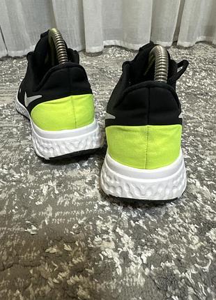 Кросівки nike revolution. розмір 41 4