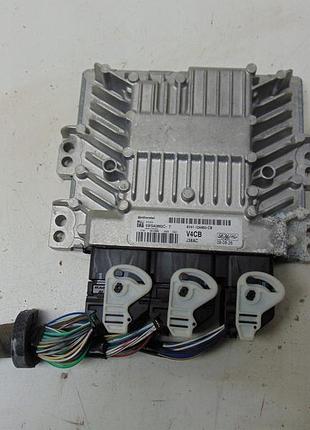 Блок управління двигуном ебу ford 8v41-12a650-cb