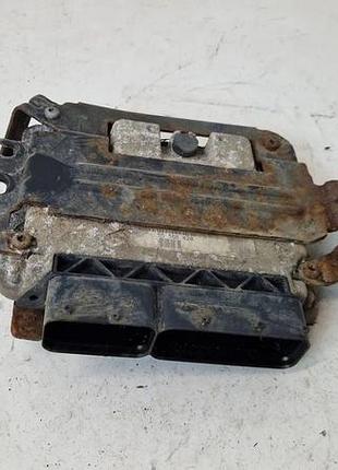 Блок управления двигателем эбу saab 9-3 93 1.9 tid 150km 55566420