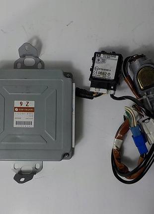 Блок управління двигуном ебу forester ii 2.5 xt 22611aj591 9z 112200-8482