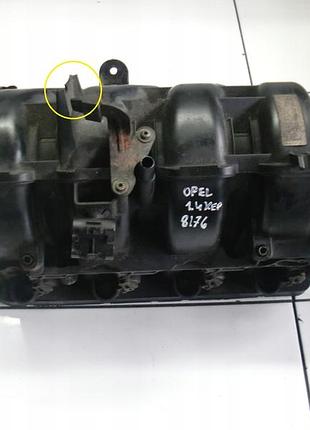 Впускний колектор opel astra h 1.4 a14xer 55563664
