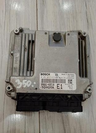 Блок управління двигуном ебу 0281013413 e1 89661-02e10 corolla auris
