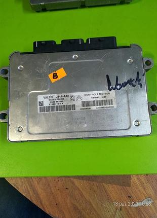 Блок управління двигуном ебу peugeot 206 1.1b 21586716-0a 9667112180