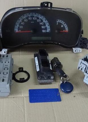 Блок управления двигателем эбу punto 2 ii 1.2 8v iaw59fm2 46760606 46766765
