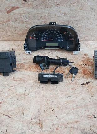Блок управління двигуном ебу fiat panda ii 1.2 8v 51798646