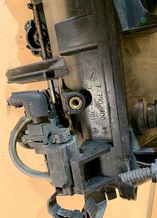 Впускний колектор 7790700 bmw 5 e60 e61 3