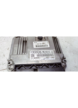 Блок управління двигуном ебу audi 03l906018ac 2