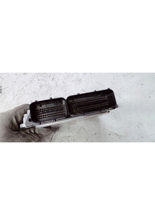Блок управління двигуном ебу audi 03l906018ac 3