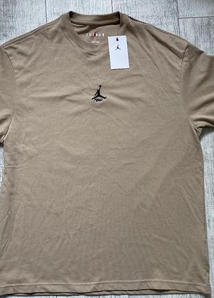 Футболка чоловіча air jordan flight heritage 85 ss tee beige