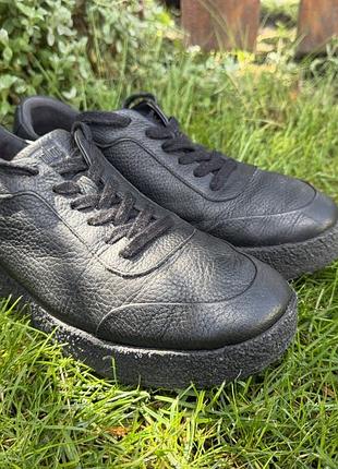 Шкіряні чорні кросівки fitflop gl9-090 р39/25см