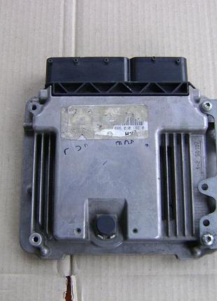 Блок управління двигуном ебу fiat 0281010989