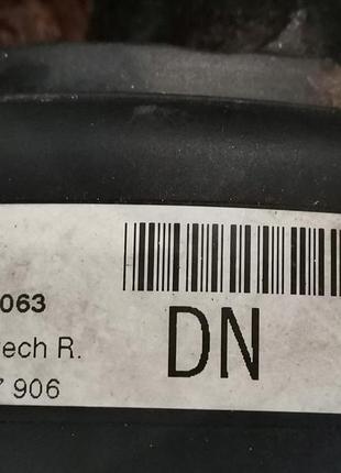 Впускний колектор 55557906 opel 3